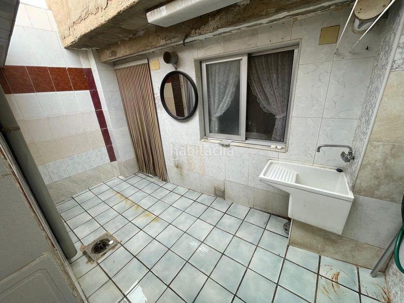 Foto 0487213c-1877-42b5-a322-e29b4db3a314. Casa a calle picota 11 a Minglanilla