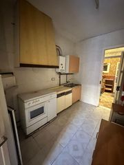 Flat  Calle iglesia 27. Venta piso en san lorenzo de la parrilla