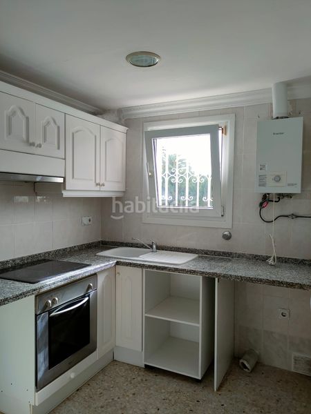 Foto 5dfd4200-3640-4701-839c-51f98a894043. Casa adossada a Les Bassetes - El Marjal Dénia