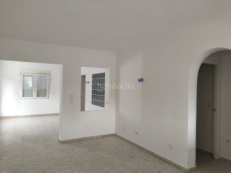 Foto eaa3beea-f364-4c60-aa3d-bc2775ba4efb. Casa adossada a Les Bassetes - El Marjal Dénia