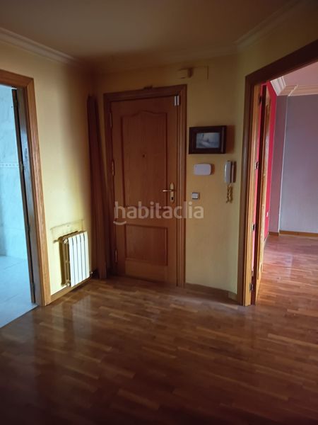 Foto 74b8dae1-6bbc-4fb3-b0ba-f337fb3847de. Appartement dans calle blasco ibáñez 32 piso amplio de 4 habitaciones con garaje y trastero en zona céntrica **precio: 299.000 € | 186,26 m² | 4 habitaciones | 2 bañ dans Albacete