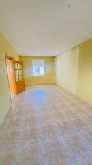 Casa aparellada a Iniesta. Venta casa en iniesta