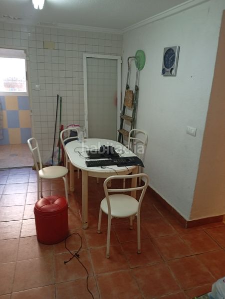 Foto a00888bd-275c-4355-8fd0-85316598f3cf. Pis a Centro Elda