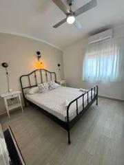 Lloguer Casa a Els Pins. Casa en primera linia de mar !