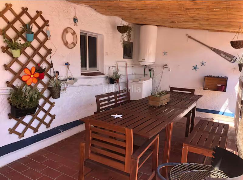 Foto f0a75ac6-ee25-4c0a-8413-d5ced9b4dc84. Alquiler casa  en primera linia de mar ! en Els Pins Blanes