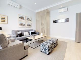 Miete Etagenwohnung  Carrer de caro 15