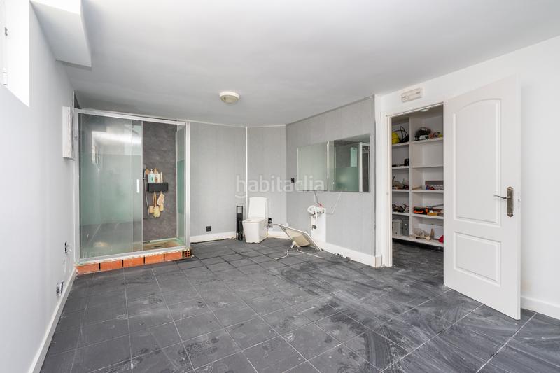 Foto 5d3f1b9d-28a9-4c3c-8bd4-704401ae66b4. Chalet mit kamin heizung parking pool in Parque Boadilla Boadilla del Monte