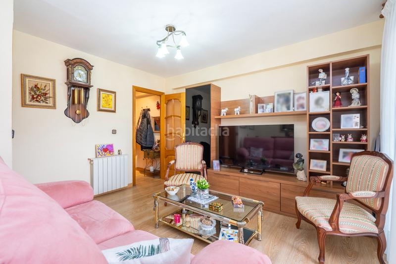 Foto 93fc851a-9756-4b63-bcee-ae49741969f4. Flat with heating pool in Zarzaquemada Leganés