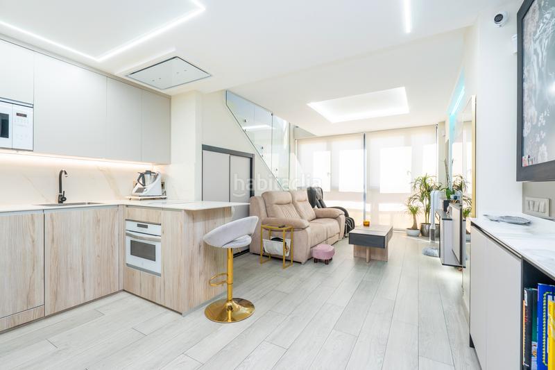 Foto ed1907cd-061a-49aa-a219-66d1eb4d58da. Zweistöckige wohnung mit heizung parking in Parque Lisboa-La Paz Alcorcón