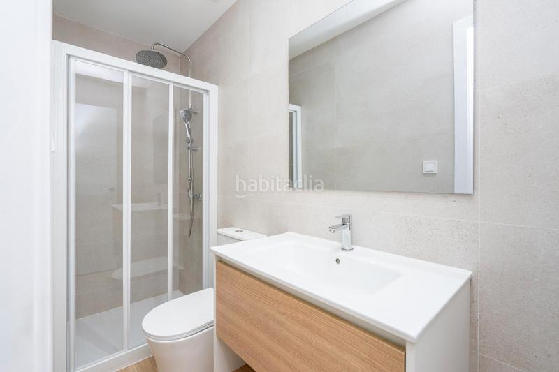 Foto 1f86534e-ef64-46d0-b8ab-60b101def78f. Etagenwohnung in Embajadores-Lavapiés Madrid