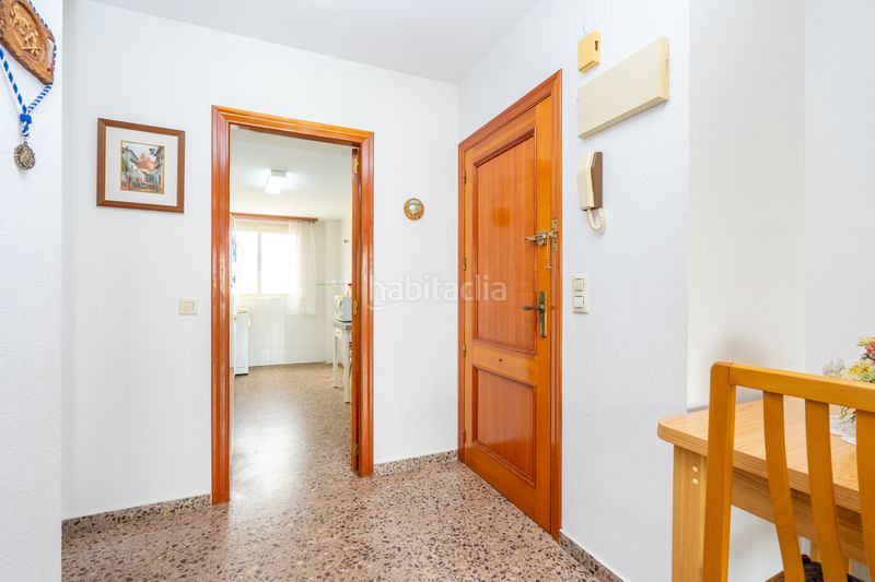 Foto 46eb9ead-b41e-45a8-91db-3bc36066216c. Appartement avec parking piscine dans Playa de Gandía Gandia