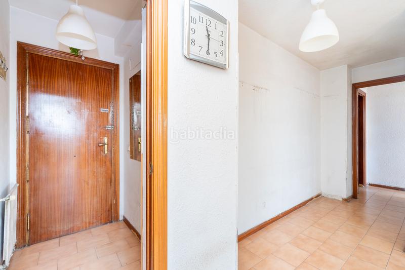 Foto 756ca0e1-841a-4b12-8f79-de15ad9533fd. Zweistöckige wohnung mit heizung in Numancia Madrid