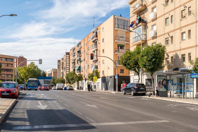 Foto a4fb1b58-f65d-4aab-b670-3921833943cc. Zweistöckige wohnung mit heizung in Numancia Madrid