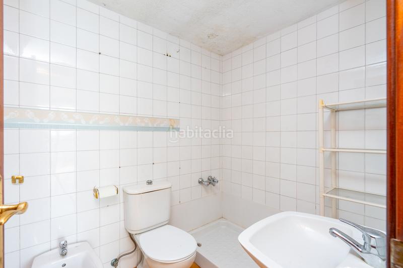 Foto c406b4d1-7cb2-4c8b-9de4-e56fca5f854b. Zweistöckige wohnung mit heizung in Numancia Madrid