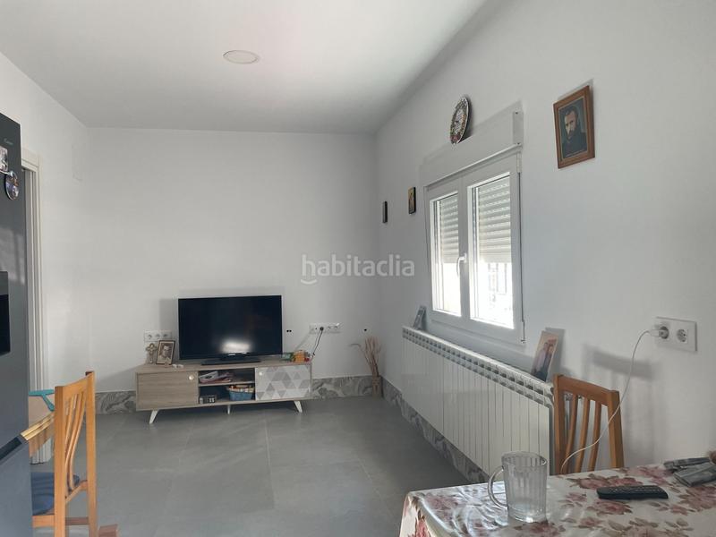 Foto 8a48b175-ca68-4513-ad40-f79d13203a8f. Casa con riscaldamento in Centro de Especialidades Ocaña