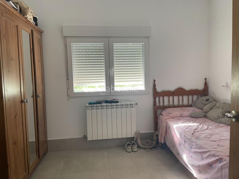 Foto c38e6ae7-5ee1-4cf8-b52e-05f131f3c495. Casa con riscaldamento in Centro de Especialidades Ocaña