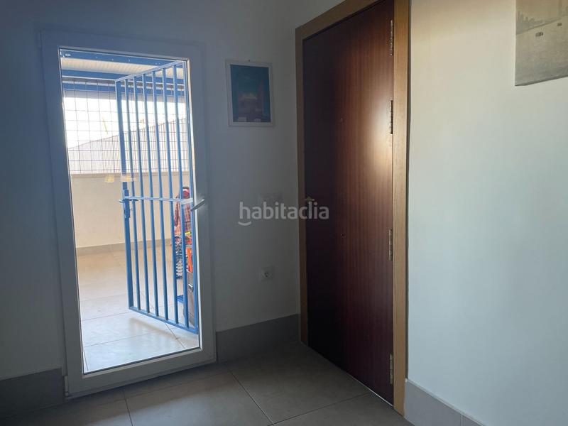 Foto d7958613-ef30-4196-8451-46eebc239590. Casa con riscaldamento in Centro de Especialidades Ocaña