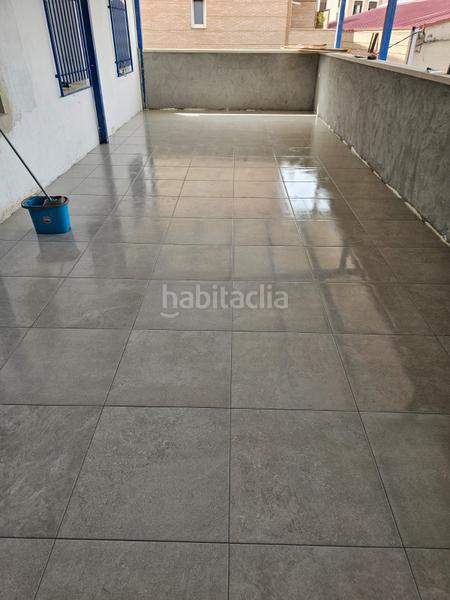 Foto f22b179a-d278-4e70-b9d8-d8d69975c585. Casa con riscaldamento in Centro de Especialidades Ocaña