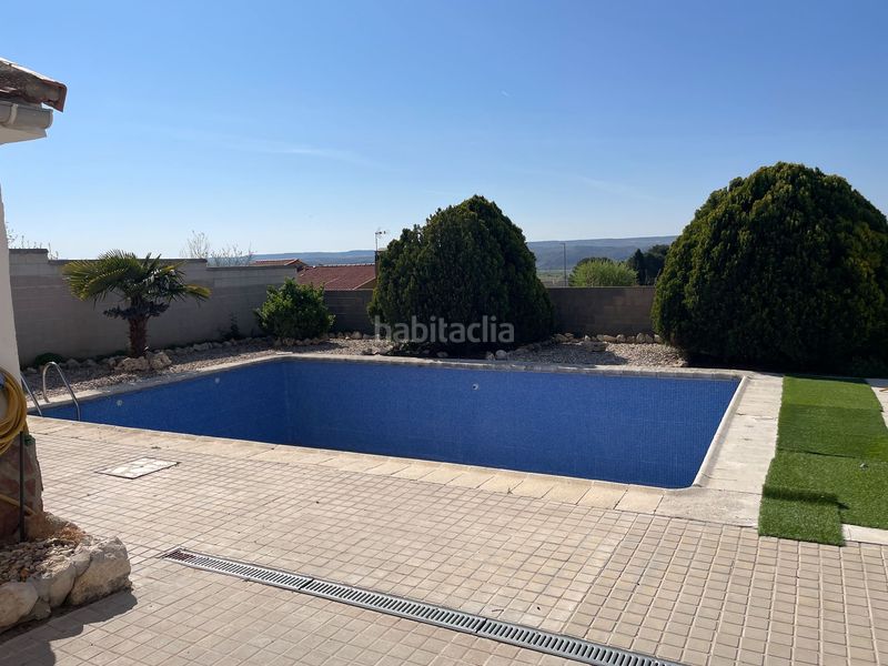 Foto 83d7aebc-eb9a-442d-8e73-addb57fd1111. Casa amb calefacció piscina a Colmenar de Oreja