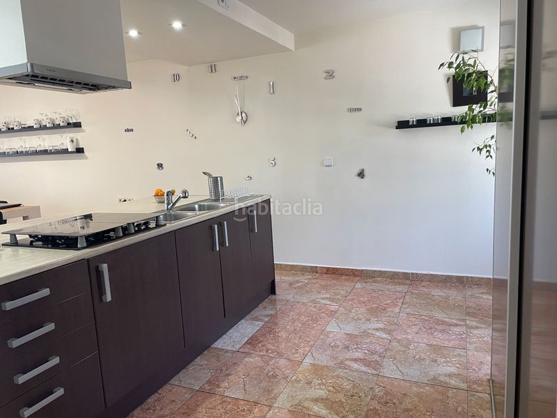 Foto b977415a-3eb8-407f-b46f-332d9c4810b2. Casa amb calefacció piscina a Colmenar de Oreja