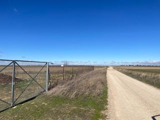 Finca rústica  Cinco caminos. Terreno en venta ocaña
