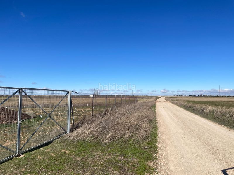 Foto 84f79465-f75d-4c3b-a16f-9bd9f397ce93. Finca rústica terreno en venta en Entrada-Gasolineras Ocaña
