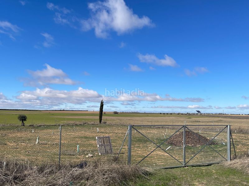 Foto dab913ec-4322-4906-ab72-421370c6e2a4. Finca rústica terreno en venta en Entrada-Gasolineras Ocaña