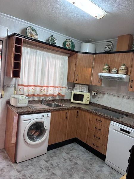 Foto 769ce792-738d-4986-8fe7-62c3b59d8be1. Casa amb calefacció a Playa Tamarit-Playa Lissa Santa Pola