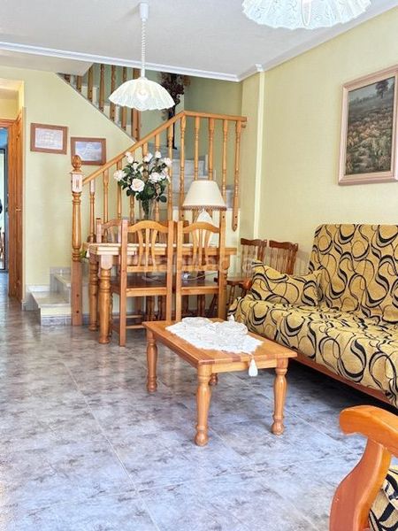 Foto b7b646bd-5a67-4334-8e9b-5957b85618a4. Casa amb calefacció a Playa Tamarit-Playa Lissa Santa Pola