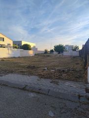 Wohngrundstück  Caucaso. Terreno urbanizable en aranjuez.