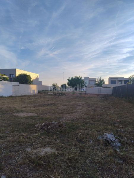 Foto b4e3f337-8938-4bab-b19a-4ddb9dbf3fe4. Terreny residencial a La Montaña - El Cortijo Aranjuez