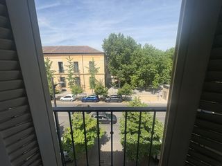 Rent Flat in Centro. Maravilloso piso de tres dormitorios en el centro