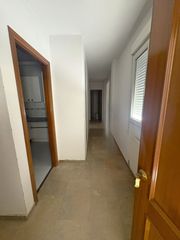 Lloguer Pis a Centro. Piso de dos dormitorios en alquiler