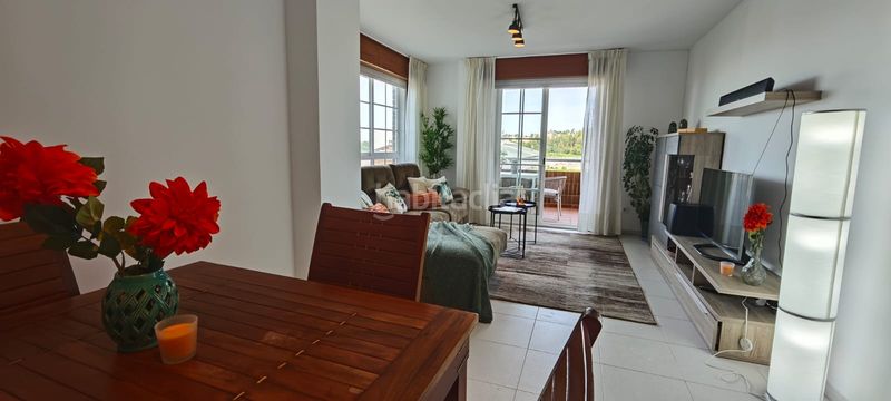 Foto b71d736c-e97b-4fbb-8837-c5d4de075366. Pis amb aparcament piscina a Sanxenxo pueblo Sanxenxo