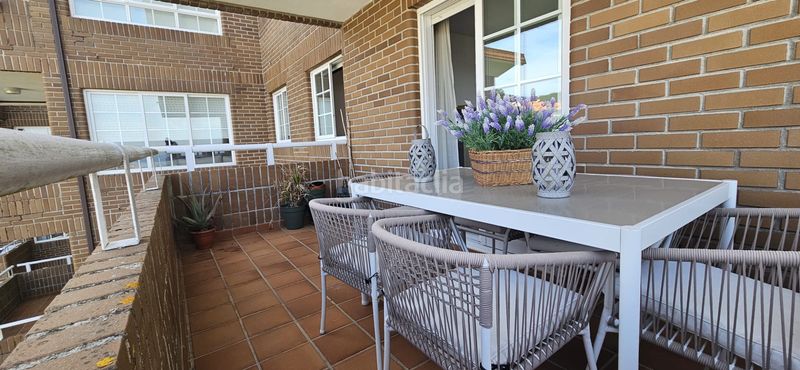 Foto f5b65977-ac64-40b5-955c-aa09c6864254. Pis amb aparcament piscina a Sanxenxo pueblo Sanxenxo