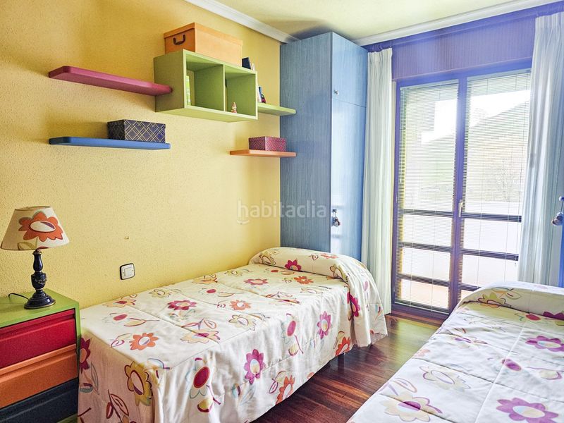 Foto 31cd27ed-c144-423a-b786-29de7c4d325b. Flat with heating parking pool in Suances