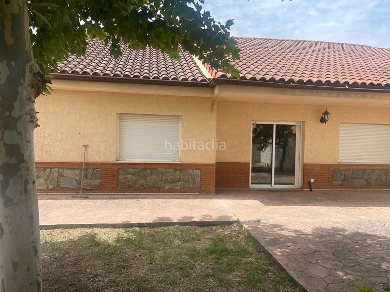 Foto 2573189d-0ccc-4d85-b04e-611f9fc5e0cb. Casa con riscaldamento parcheggio in Torrijos