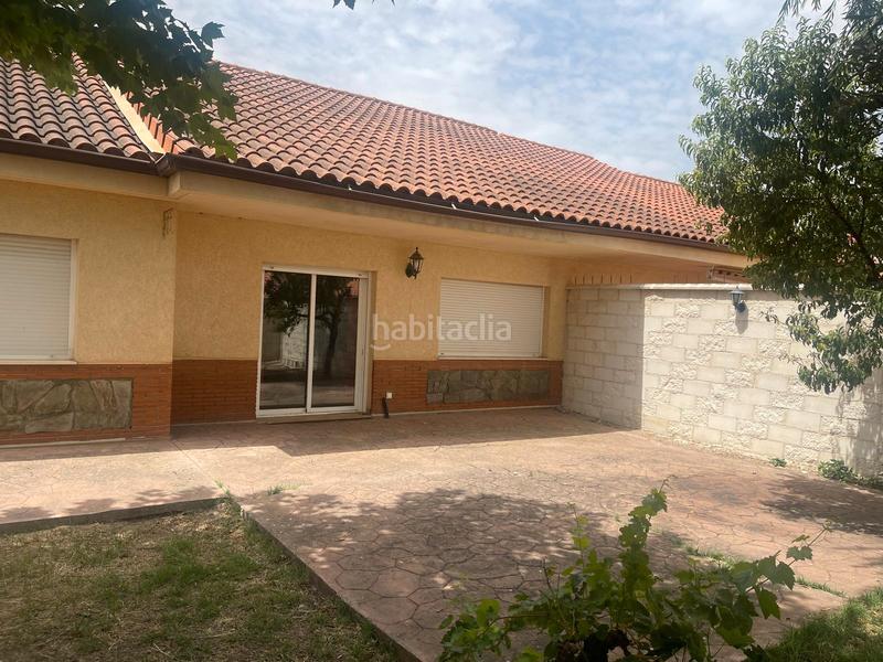 Foto 8b50635c-72b0-4fbe-aa9d-180c0430a2a0. Casa con riscaldamento parcheggio in Torrijos