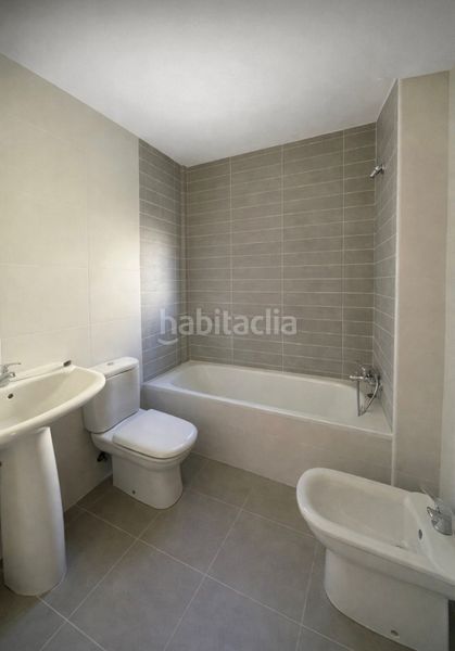Foto ca47cd9e-51fe-470f-9482-09f6d7744aa8. Piso en Almorox