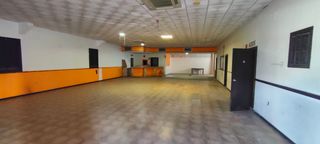 Rent Business premise  Calle lirio. 068
