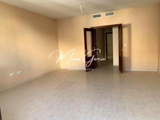 Pis  Andalucía. Se vende piso en rute, córdoba.