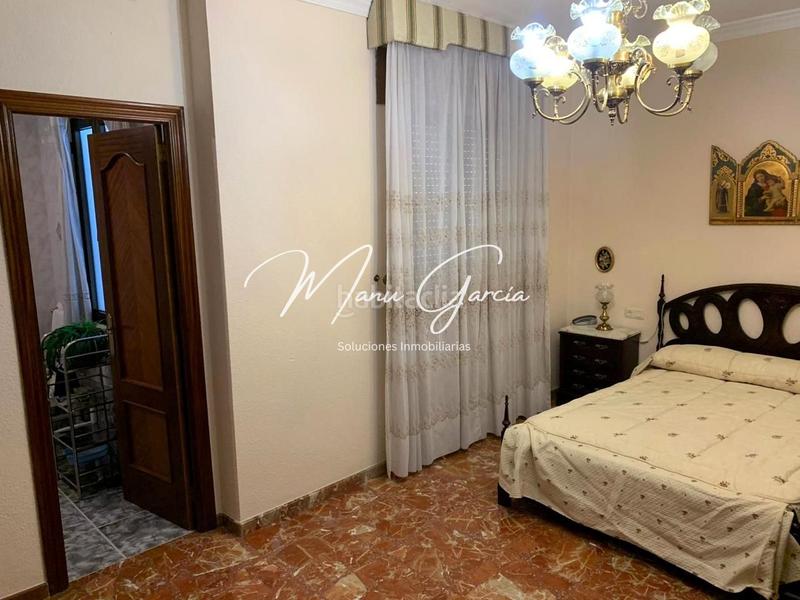 Foto d2a4dfa9-2756-46fd-b8ec-cf097fcea756. Haus mit heizung parking in San Francisco Lucena