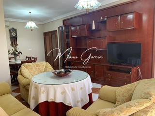 Pis a San Francisco. Se vende piso en lucena, córdoba.