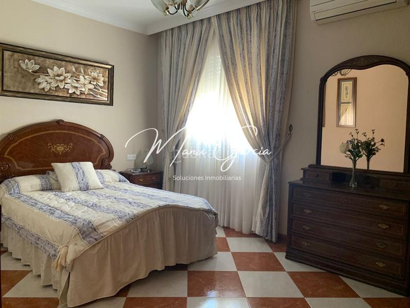 Foto ea1d5192-ae39-4751-8947-283d119a9e52. Pis amb calefacció a San Francisco Lucena