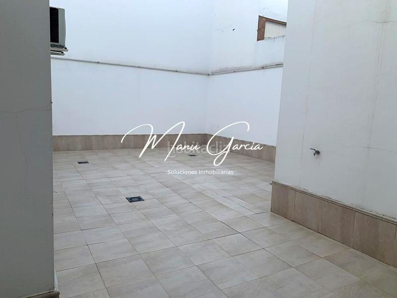 Foto c225cba3-cd23-4174-9fb7-91628789c806. Duplex avec parking dans San Francisco Lucena