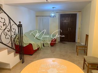 Casa adossada a Cruces