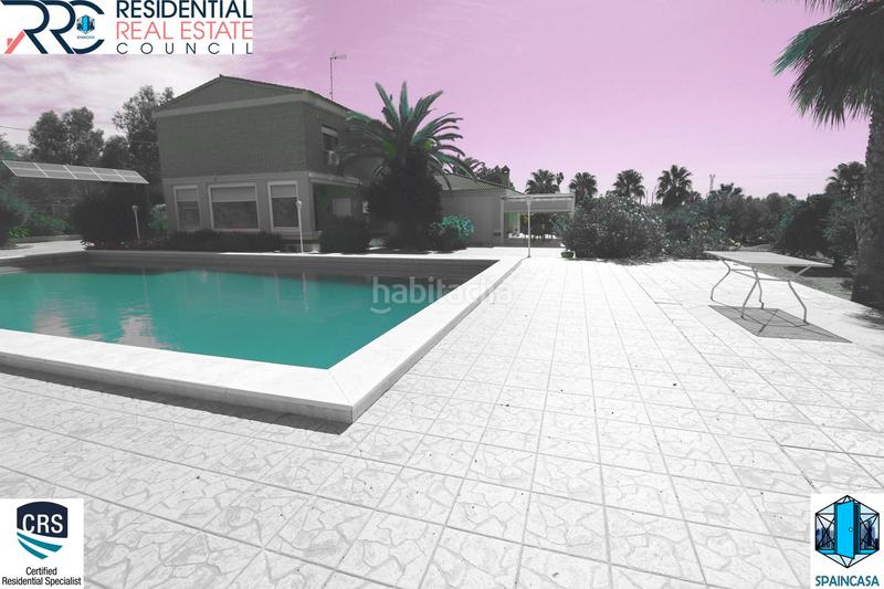 Foto 14652cfd-1337-45c4-9b6b-37b78832a7e5. Xalet amb xemeneia calefacció aparcament piscina a Gibraleón