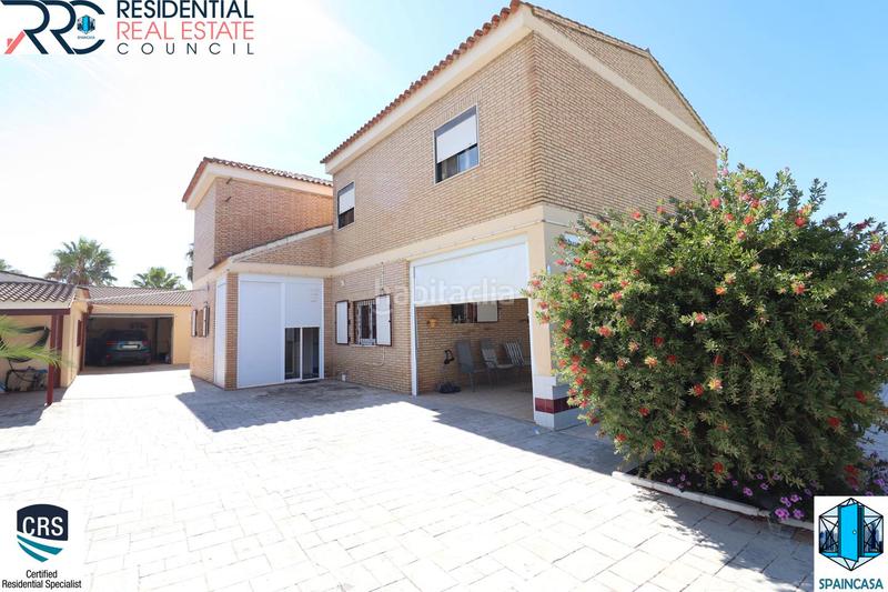 Foto 605698d9-467f-4802-99f1-63df23aab91e. Xalet amb xemeneia calefacció aparcament piscina a Gibraleón