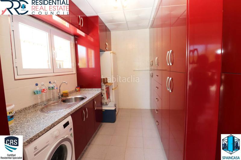 Foto 60b7853d-c254-42c2-95e5-f74329006498. Xalet amb xemeneia calefacció aparcament piscina a Gibraleón