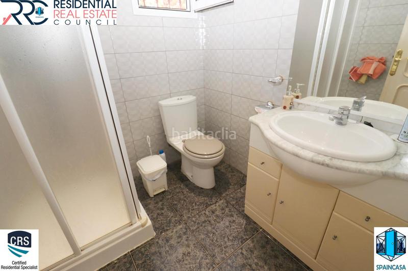 Foto a695dc0a-596a-4bba-abae-7ca2ecd2c6f6. Xalet amb xemeneia calefacció aparcament piscina a Gibraleón